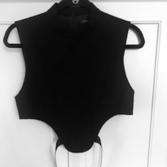Barbara Bui Black Waist Strap Crop Top - Picture 6 of 8